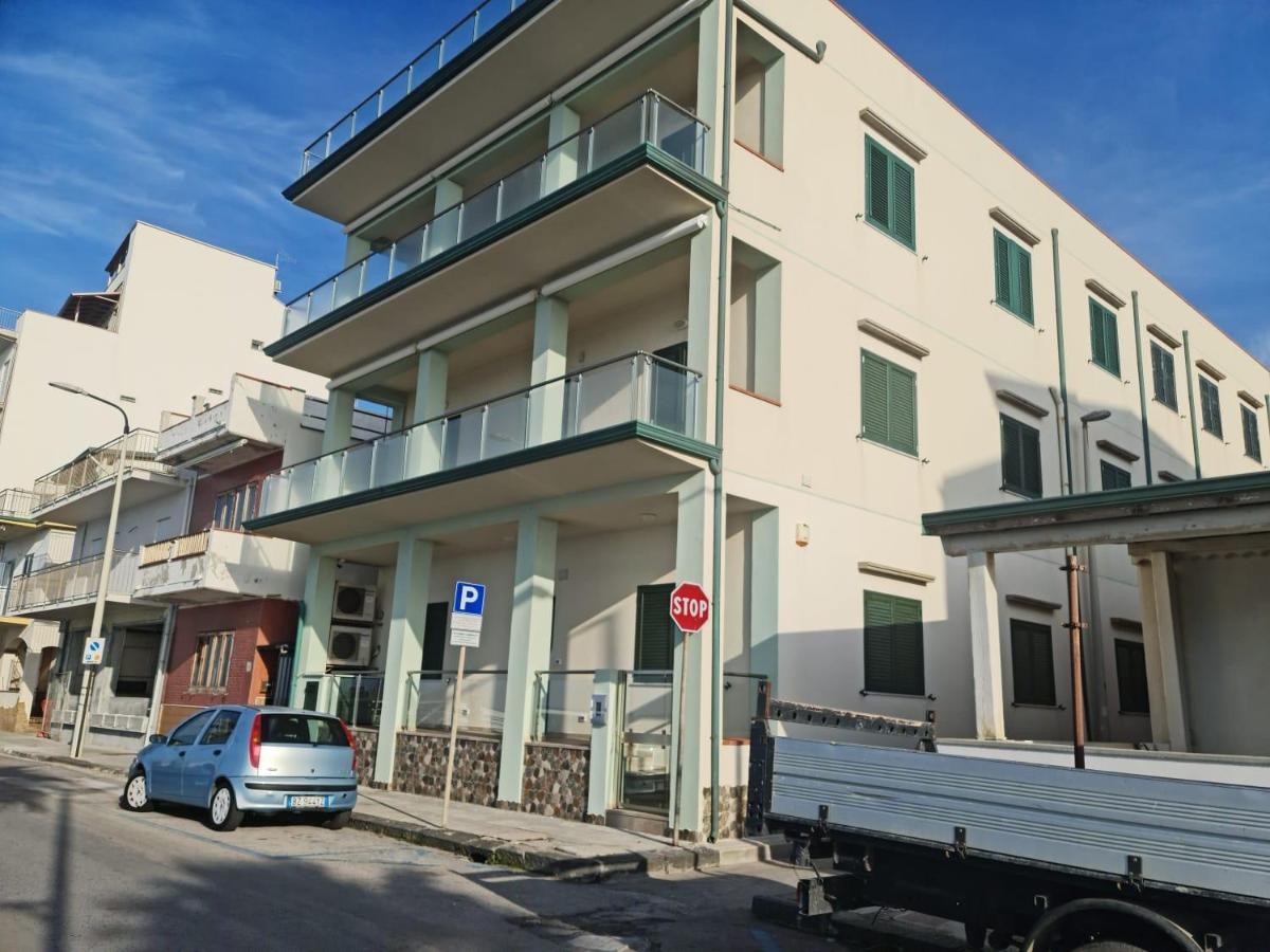 Ferienwohnung La Porta Delle Eolie Capo dʼOrlando Exterior foto
