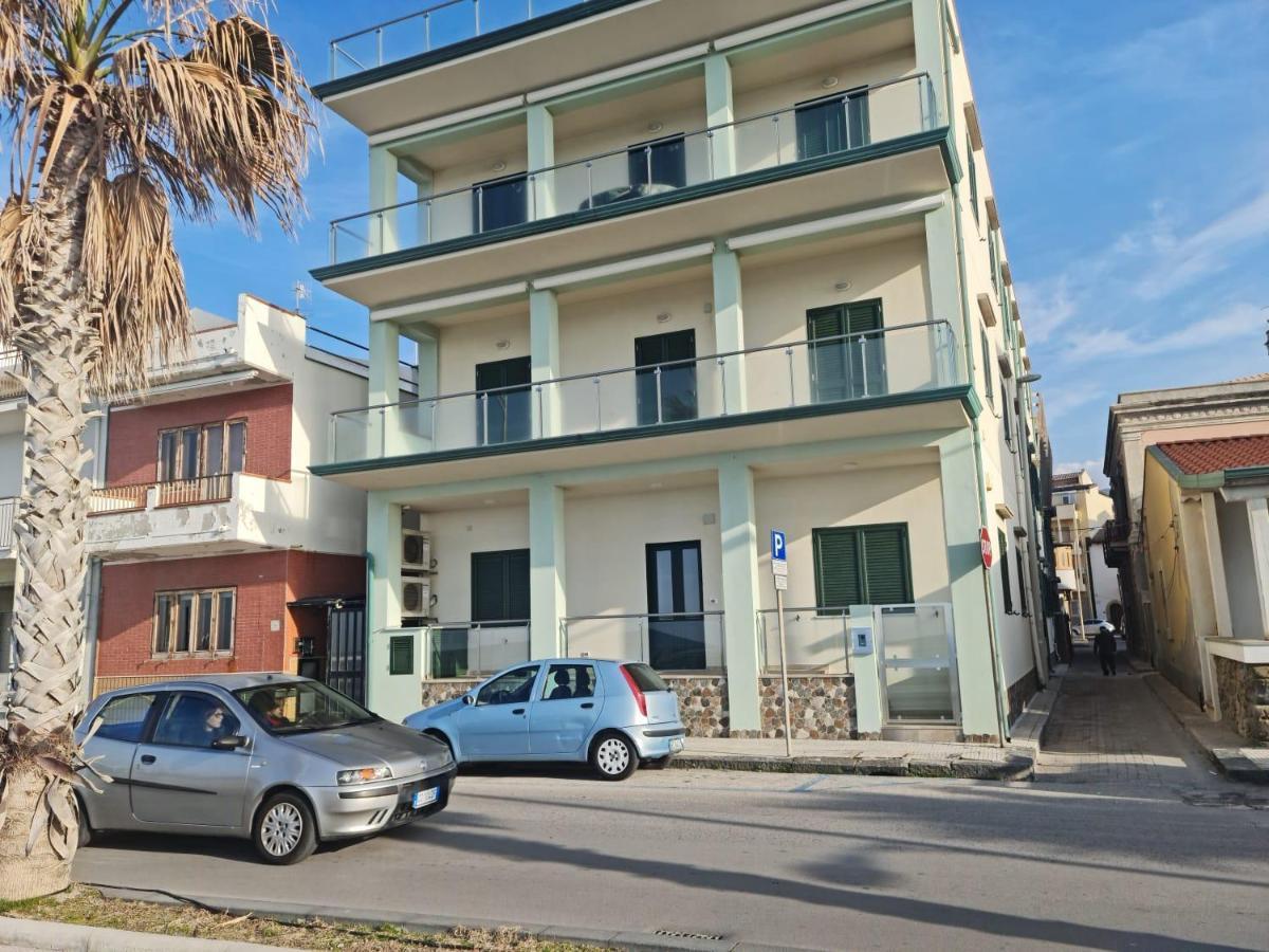 Ferienwohnung La Porta Delle Eolie Capo dʼOrlando Exterior foto
