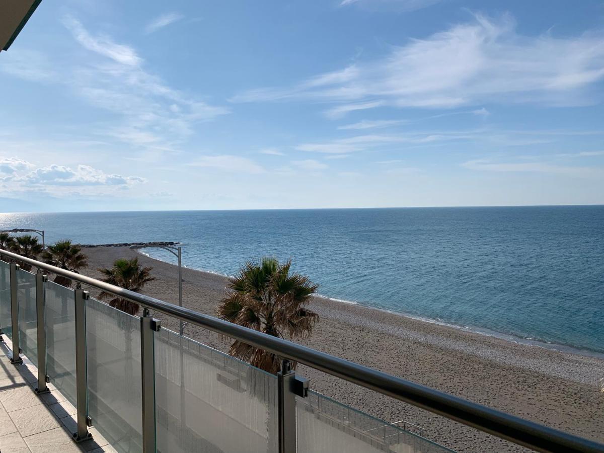 Ferienwohnung La Porta Delle Eolie Capo dʼOrlando Exterior foto